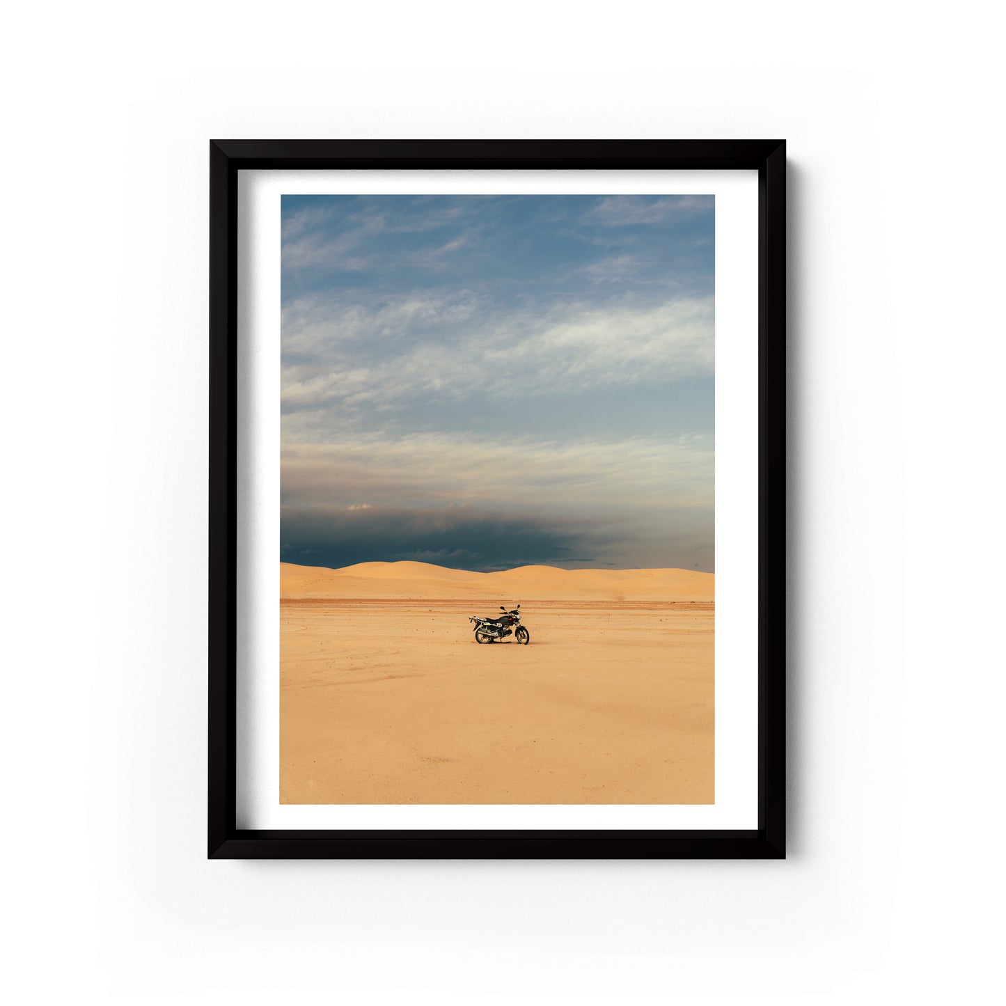 Lonely Desert (Sahara, Morocco)